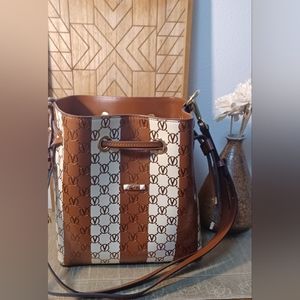 Stunning Valentino Italian Bag